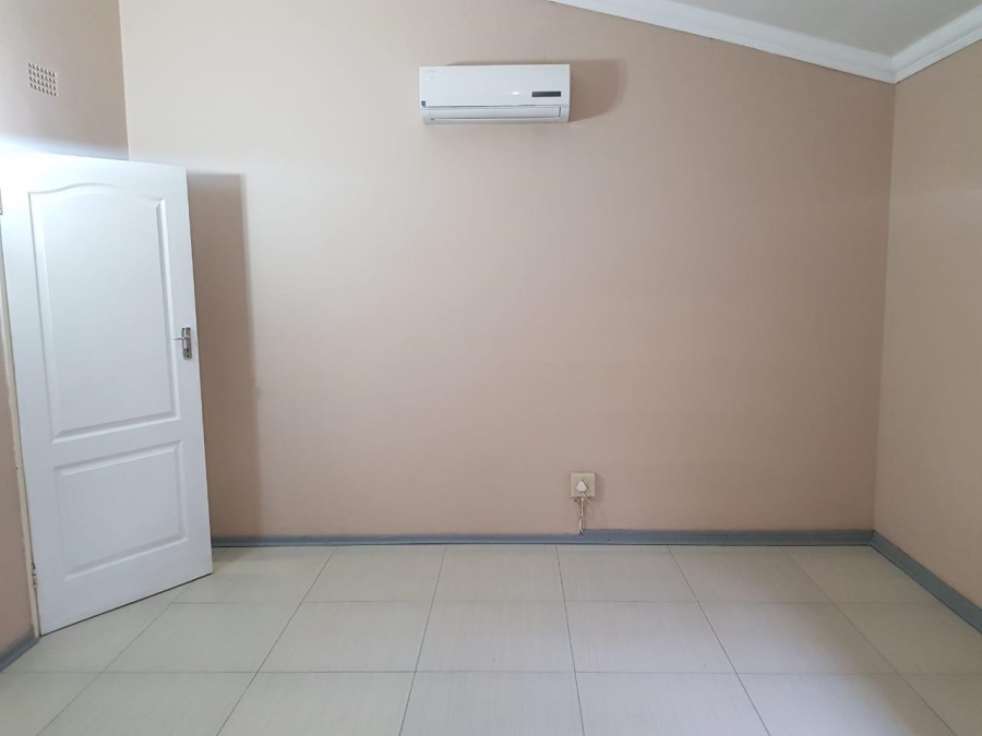 4 Bedroom Property for Sale in Kuruman Northern Cape
